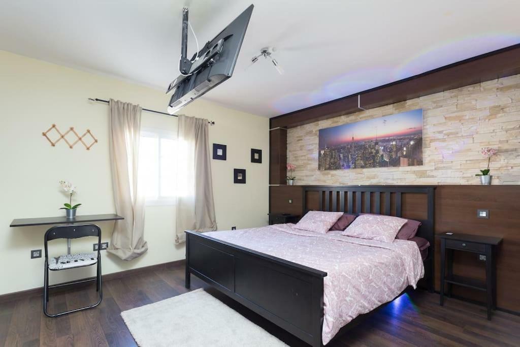 Villa Blanca Tenerife - Private Rooms - Terrace And Bbq, 5 Minutes From The Beach And Airport San Isidro  Eksteriør billede