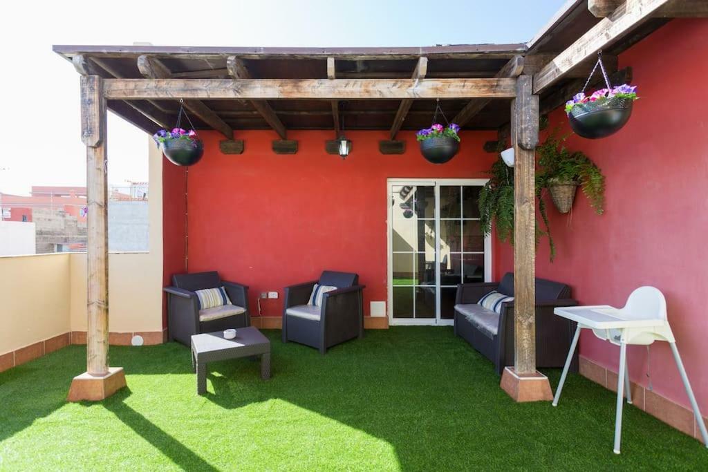 Villa Blanca Tenerife - Private Rooms - Terrace And Bbq, 5 Minutes From The Beach And Airport San Isidro  Eksteriør billede